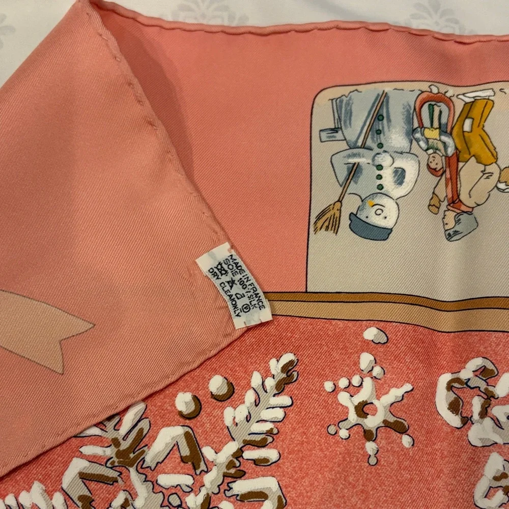Hermès "Neige d'Antan" silk scarf - Picture 4 of 4